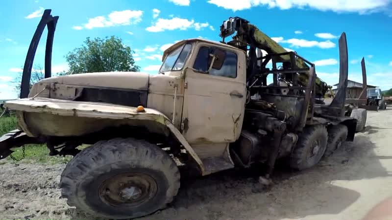Вожу горбыль. Вид в кабине. Мой старый