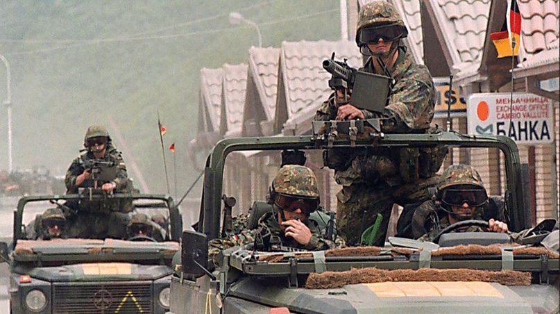 Бундесвер ввел войска в Косово 12 июня 1999. Источник: dpa