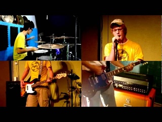 TheOnlineSongs - Give me one good reason (Blink-182 Cover)