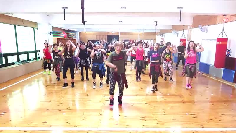 Zumba Warm up DJ Baddmixx James Has His Way 10 Min Warm up Zumba Korea