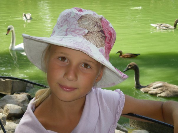 №16, Катя Карманова №16, Катя Карманова