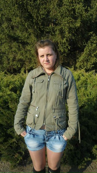 №89, Оля Сташкевич, 33 года, Тополи №89, Оля Сташкевич, 33 года, Тополи