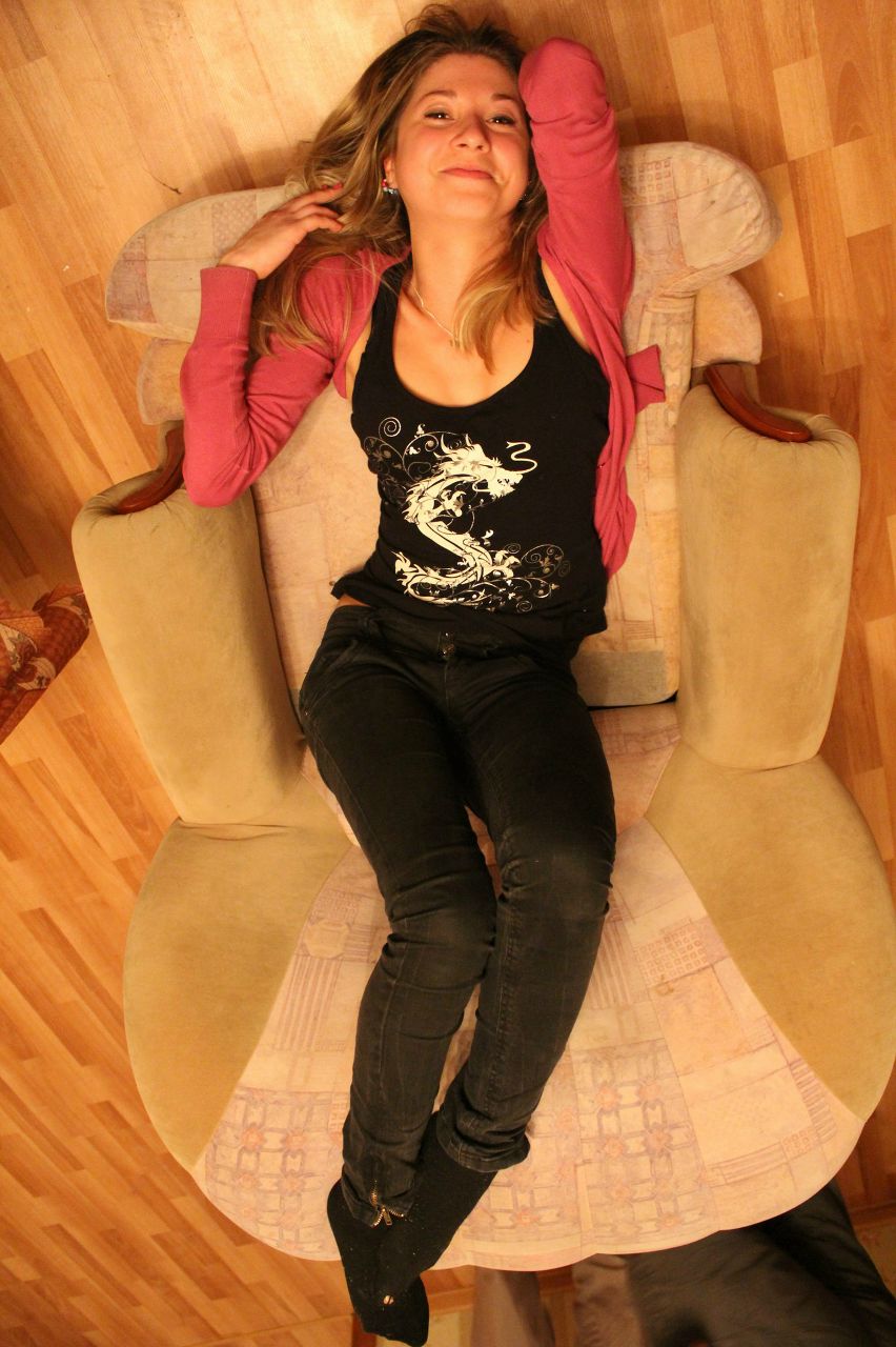 Тоня Чечинова **Умка**Не**Антон** | Казань