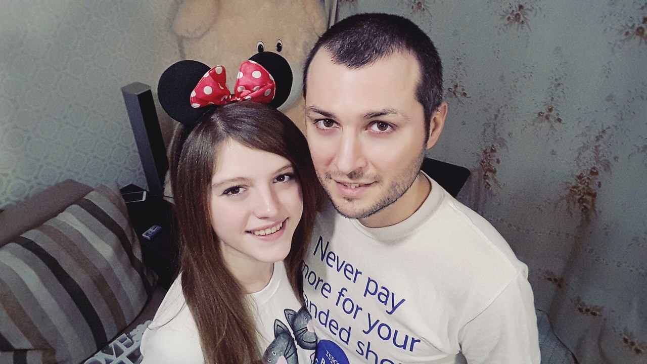 Family lapkin social.