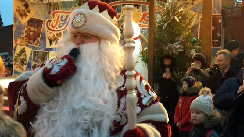 Новогоднее представление для детей на Красной Площади