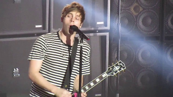 5 Seconds Of Summer Disconnected ( Leeds, 11, 4,