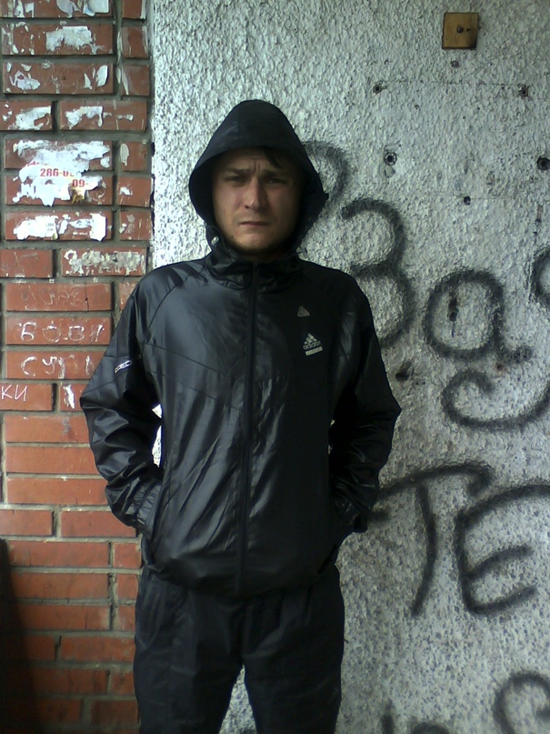 Денис Митрофанов молой |