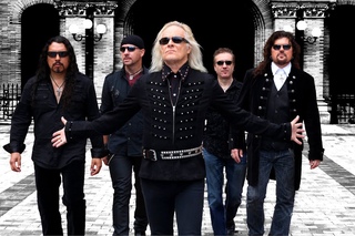 NO DIA MUNDIAL DO ROCK! ELES SÃO FERAS!! BLOODGOOD “Lamb of God“ (Official Music Video)